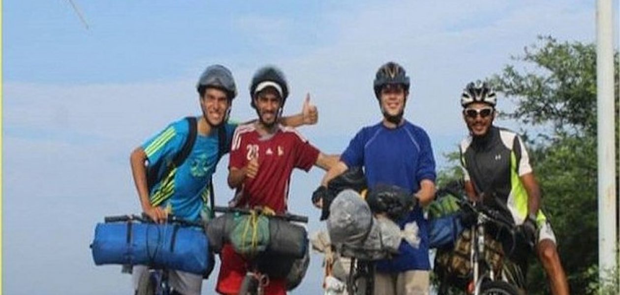 Cuatro venezolanos llegan a Perú luego de pedalear 35 días en bicicleta