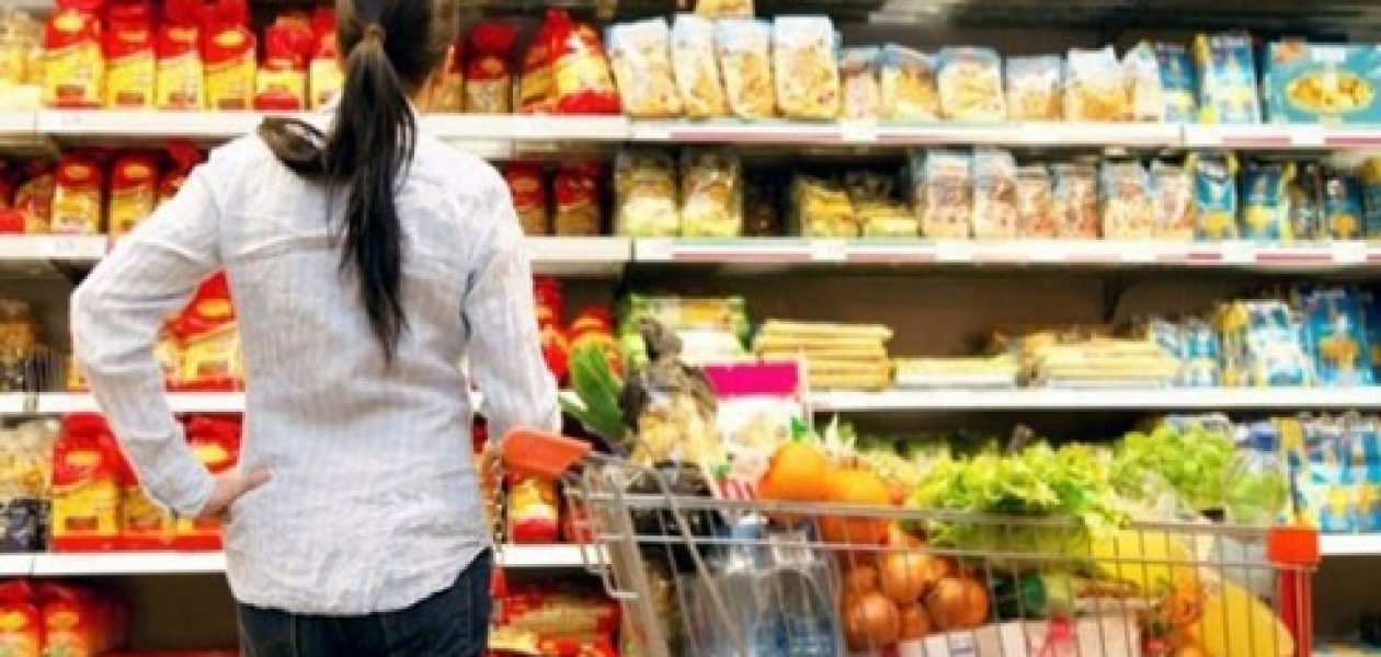 ¡El bono de alimentación no alcanza! Canasta Básica Familiar se ubicó en 832 mil bolívares