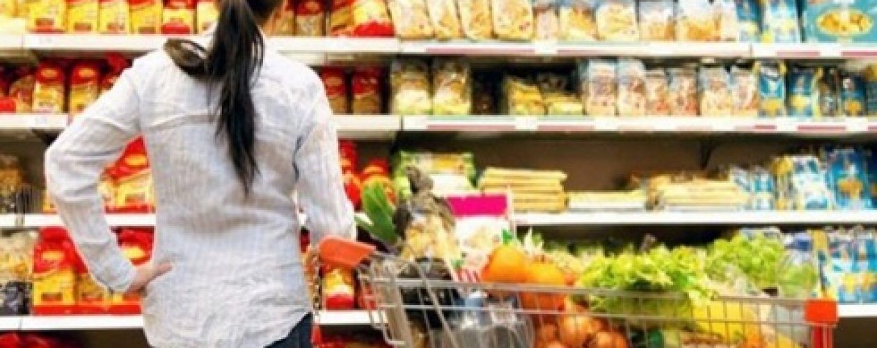 ¡El bono de alimentación no alcanza! Canasta Básica Familiar se ubicó en 832 mil bolívares