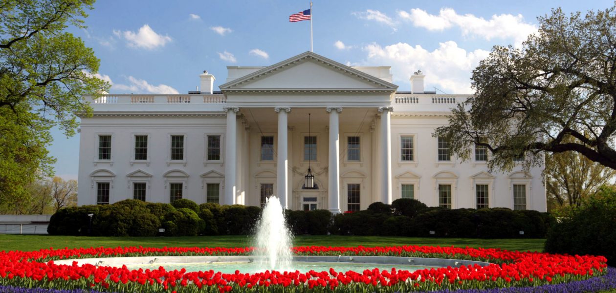 Casa Blanca debate embargo petrolero como respuesta a elecciones presidenciales